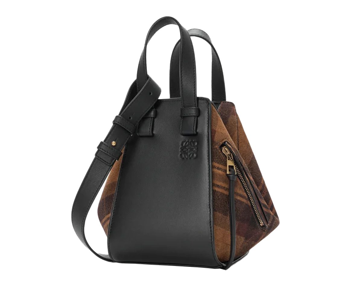 Loewe Compact Hammock bag in Suede Loewe Compact Hammock bag in Suede