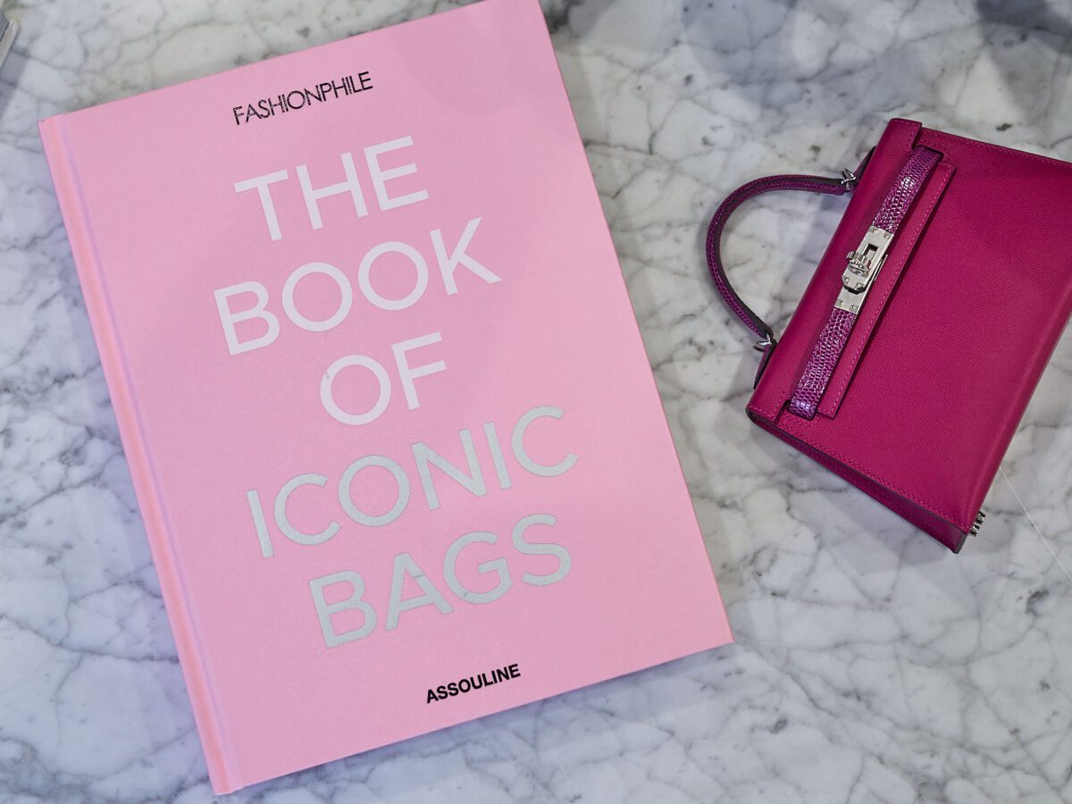 Book of Iconic Bags (01)
