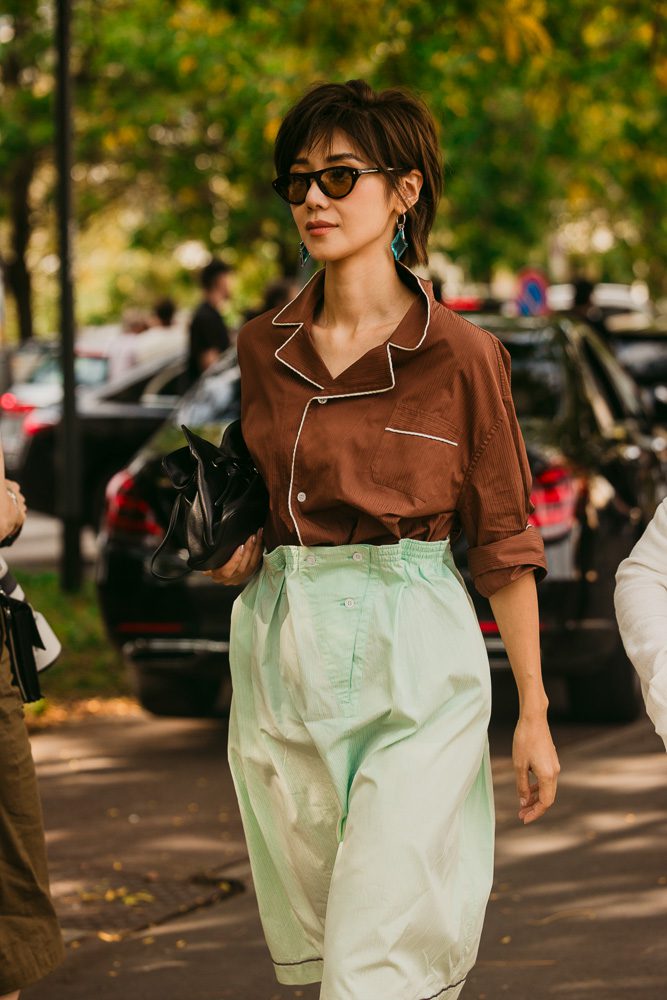 Prada MFW Spring 2026 Street STyle Bags 10