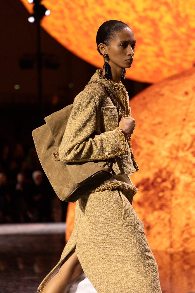 CHANEL AMBIANCE SS263