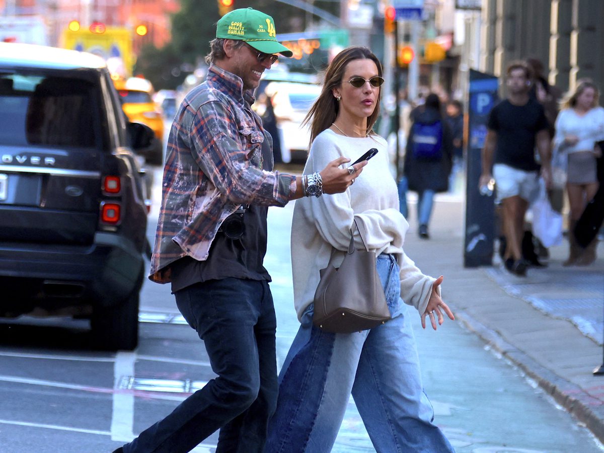 Celeb Street Style