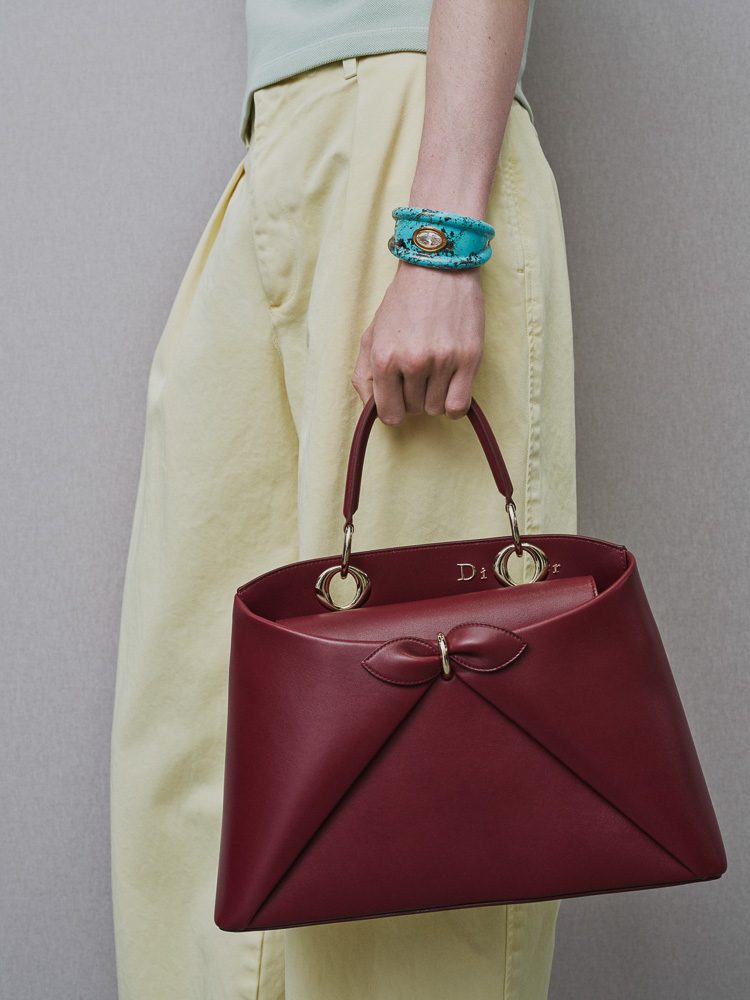 Dior Spring 2026 Runway Bags Backstage 2