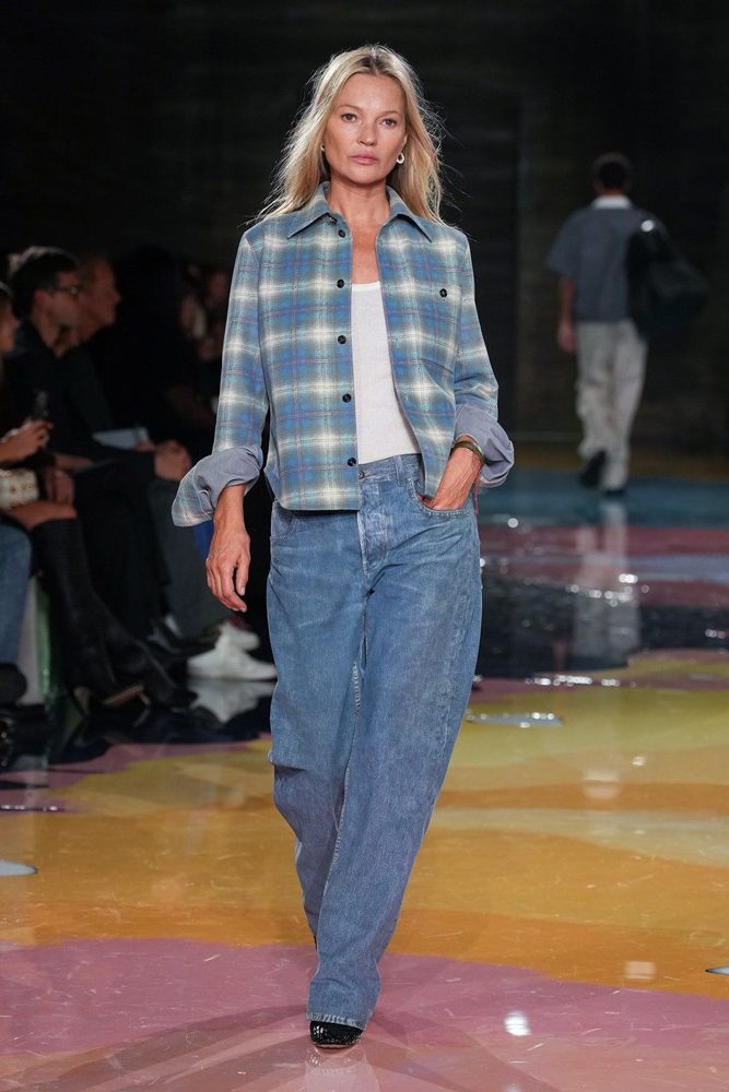 Kate Moss Bottege Veneta Spring 2023 Kate Moss Bottege Veneta Spring 2023