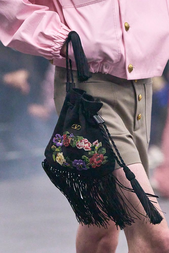 Valentino SS261