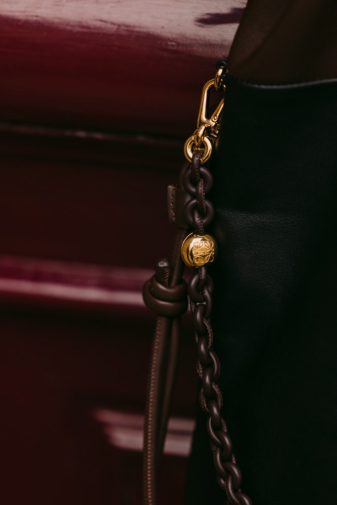 A Close Look at the Loewe Flamenco Purse Tote12 A Close Look at the Loewe Flamenco Purse Tote12