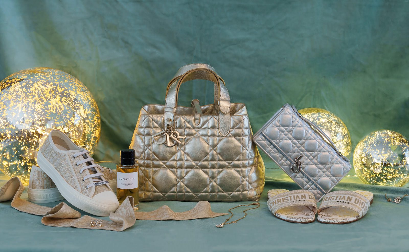 Dior Gift Guide 2025 (4 of 17)