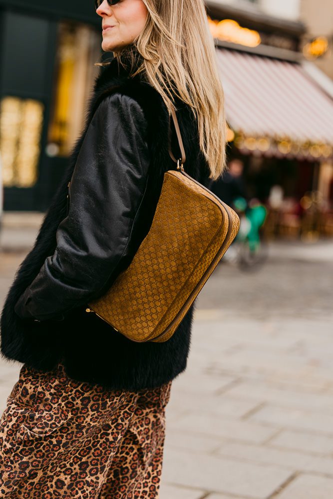 Gucci Half Horsebig Shoulder Bag 5