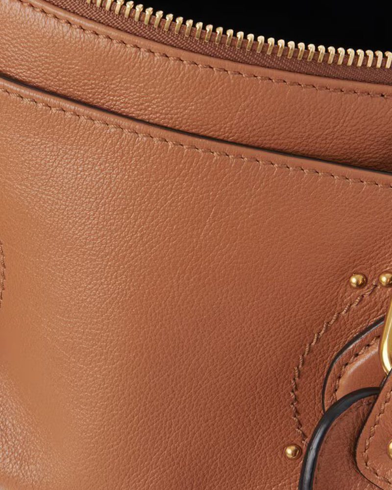 Paddington bag in grained leather mustang brown