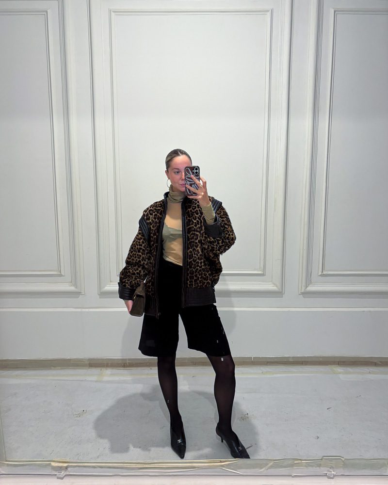 Styling the Savette Symmetry Pouch6