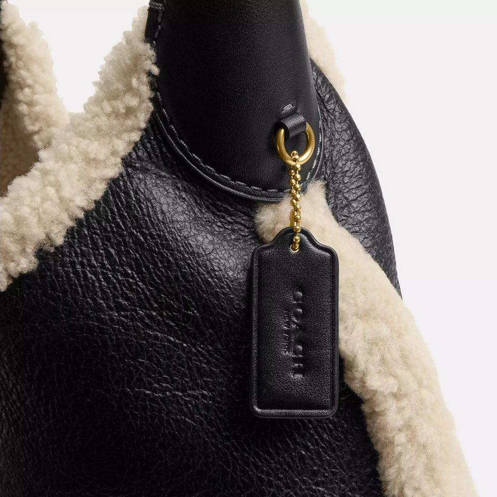 coach 28 shearling