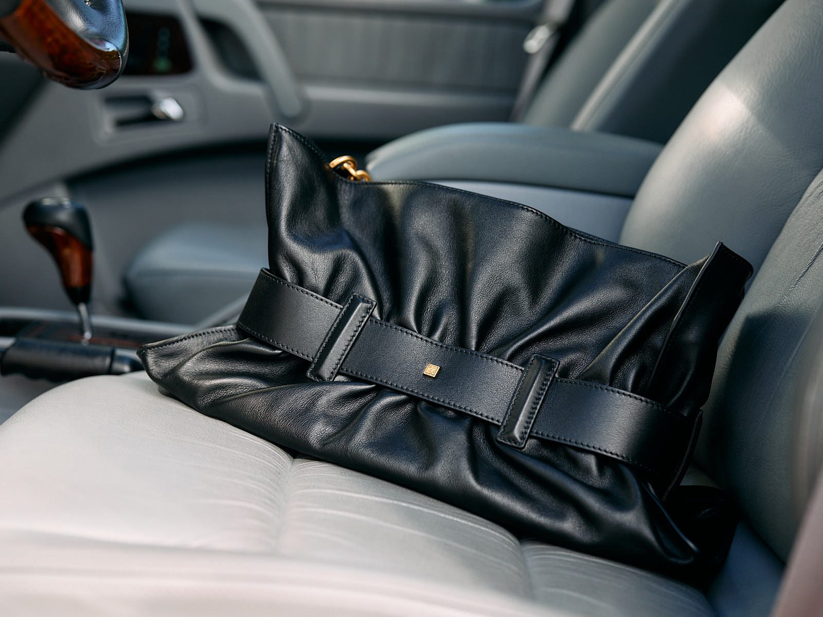 Balmain Anthem Bag (06)