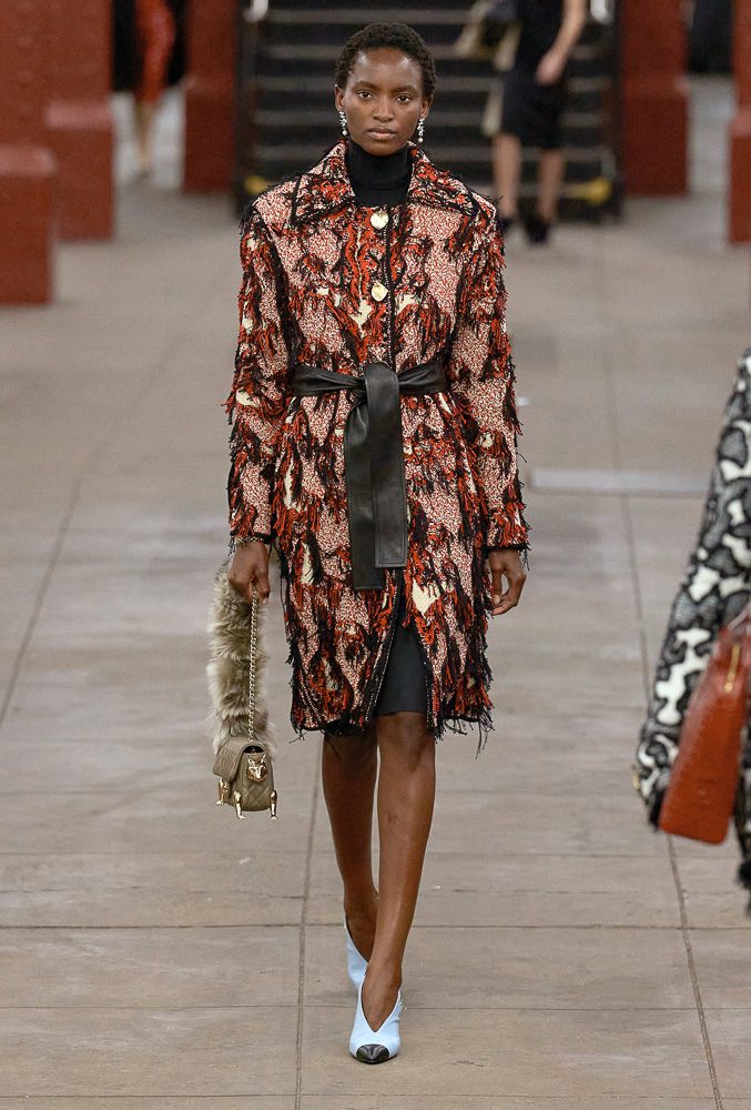 Chanel Metiers d Art 2025 Full Looks28