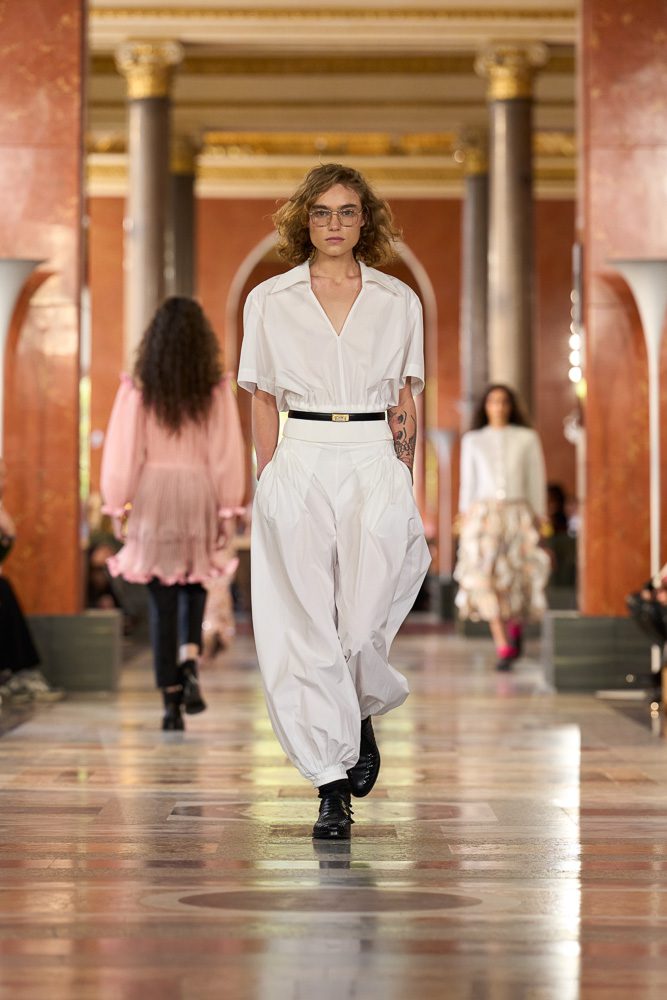 Pantone Just Announced Its 2026 Color of the Year—and It's the Most Versatile Yet 6 Louis Vuitton Spring 2026 1