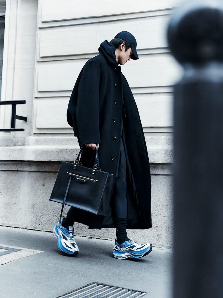 Balenciaga Pre-Fall 2026 Is a Technical Study of the Archives, Where Sporty Meets Chic 6 Balenciaga Pre Fall 2026 5