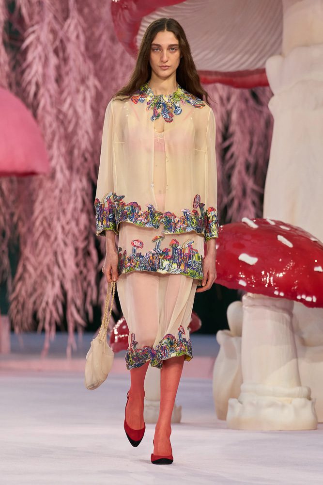 Chanel Couture Matthieu Blazy Debut 10