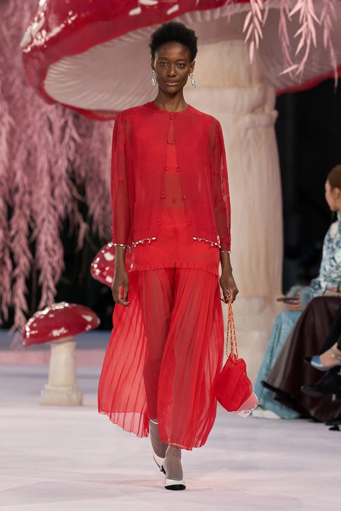 Chanel Couture Matthieu Blazy Debut 3