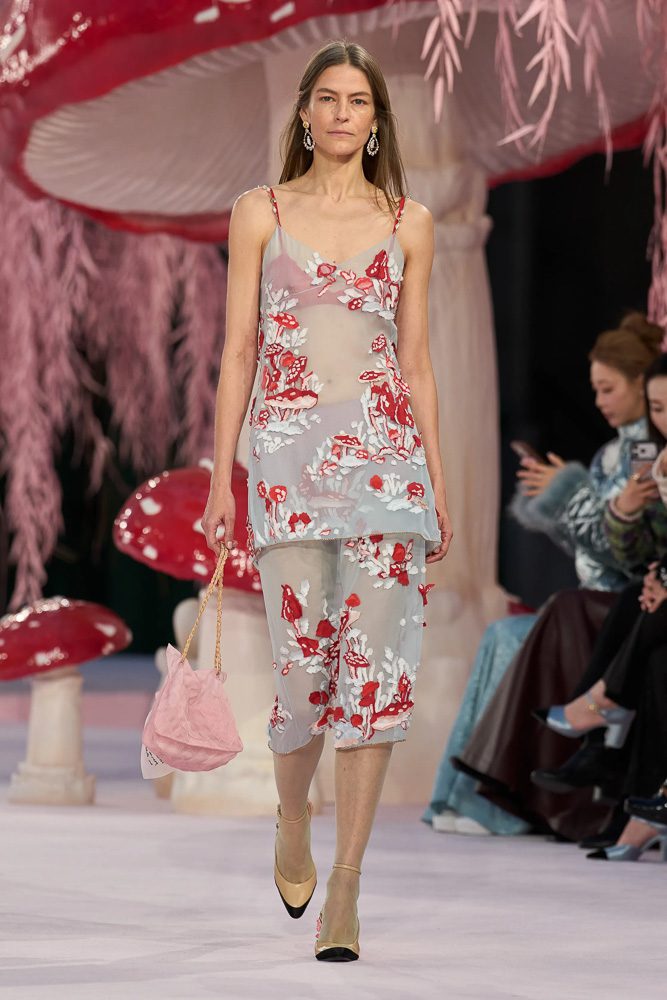 Chanel Couture Matthieu Blazy Debut 5