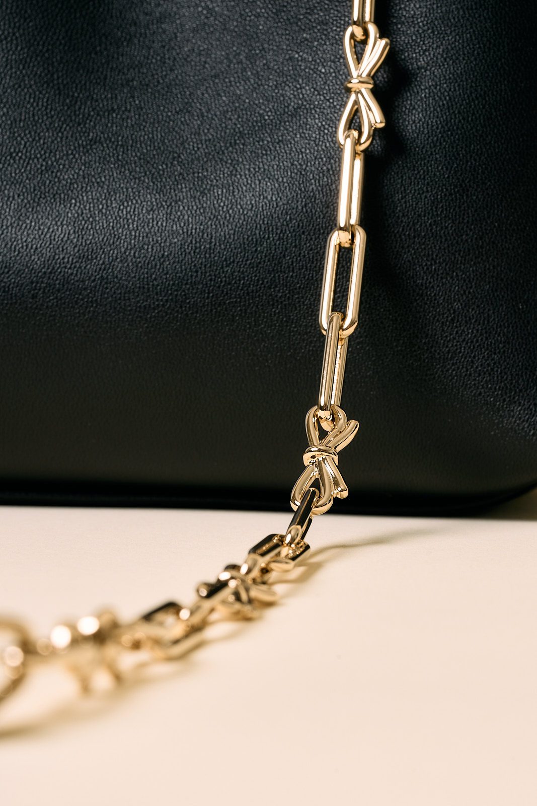Dior Bow Bag 2026 (03) Dior Bow Bag 2026 (03)