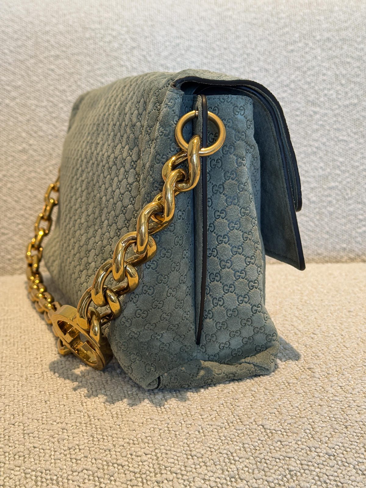 Gucci Large Shoulder Bag with Chain 9 Gucci Large Shoulder Bag with Chain 9