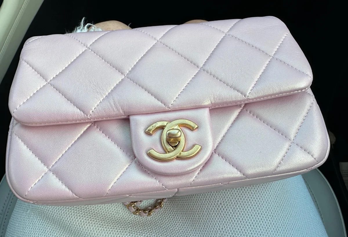 Chanel Pink pearl flap