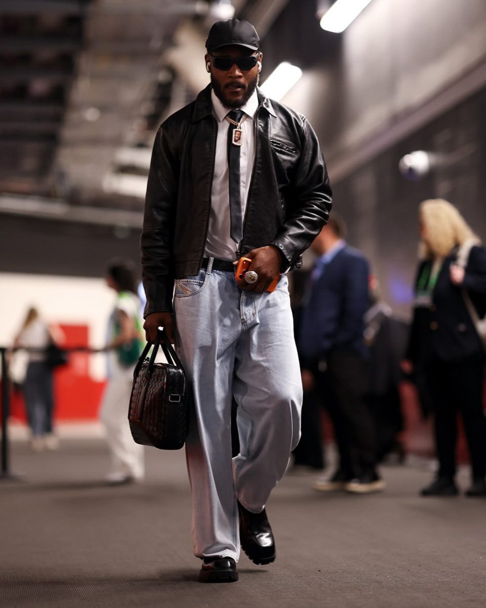 Ernest Jones Bottega Veneta