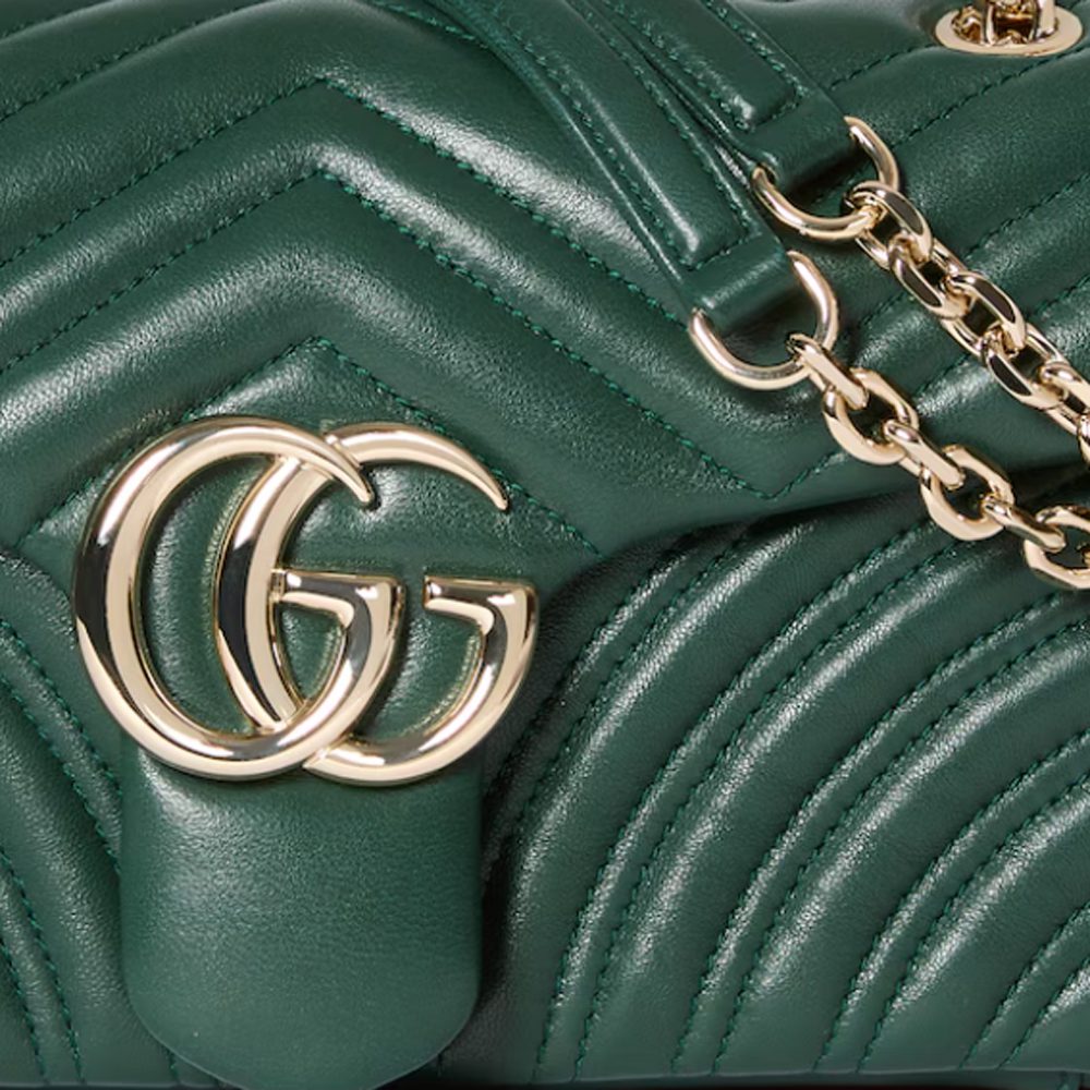 GG Marmont medium shoulder bag in green leather GG Marmont medium shoulder bag in green leather
