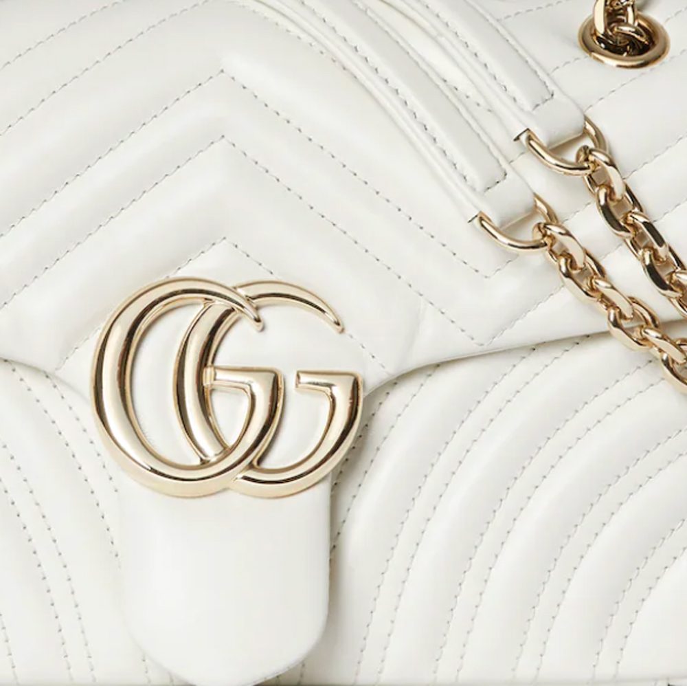 GG Marmont medium shoulder bag in white leather GG Marmont medium shoulder bag in white leather