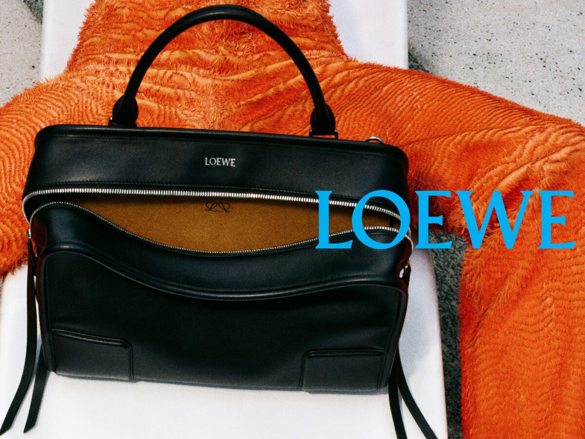 ドイツLoewe 2790W 真空管ラジオ/整備済 AM/FM/LW/AUX対応 LOEWE OPTA」真空管ラジオのオリジナルスピーカーを「グルンディッヒ