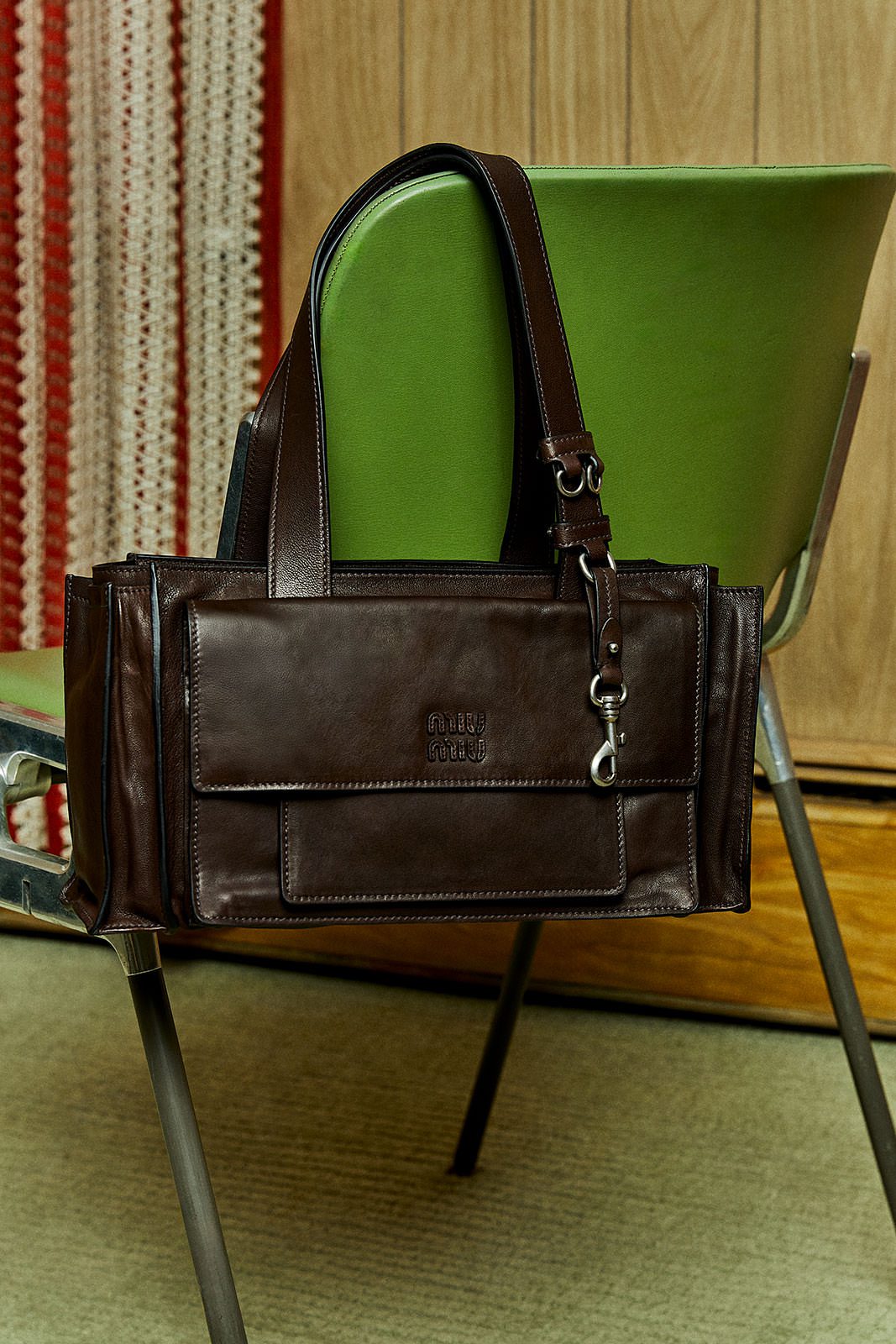 Utilitaire Nappa Leather Shopping Bag in Sienna Detail