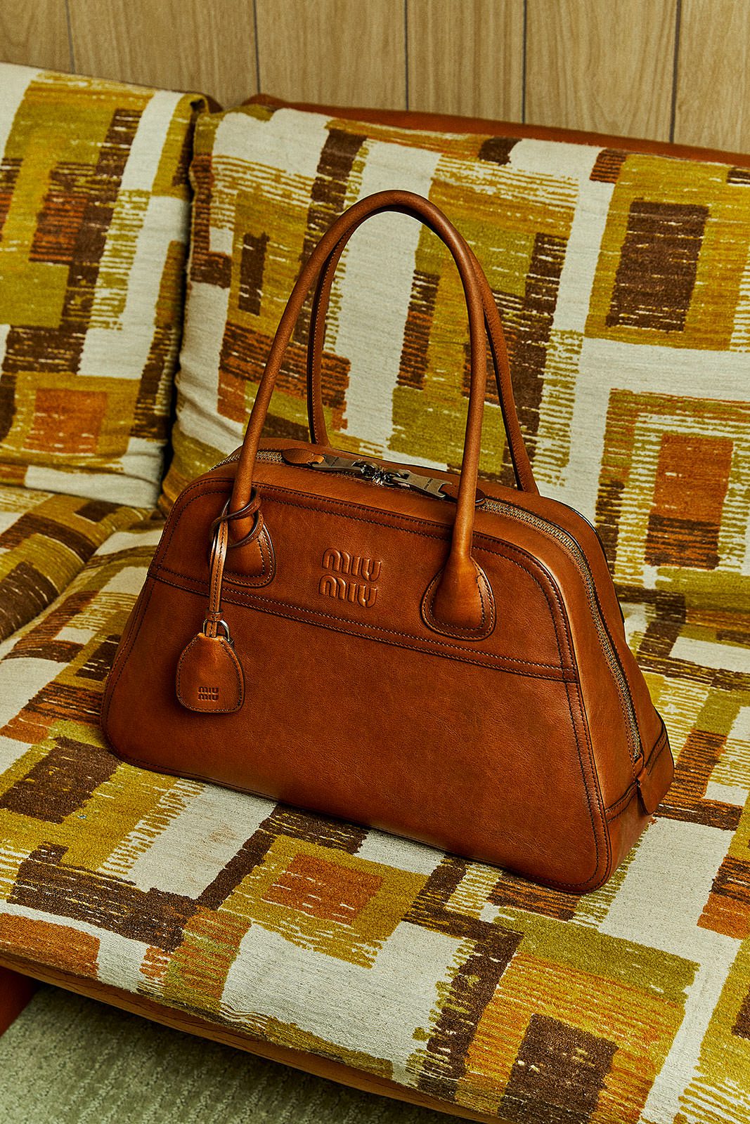 Vivant Leather Bag in Cognac
