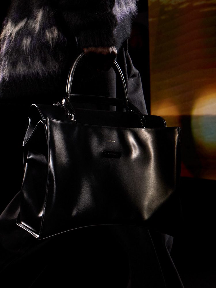 Pierpaolo Piccioli Illuminates Balenciaga's Next Chapter With New Bags and More for Fall 2026 19 Balenciaga Fall 2026 Runway Bags 17