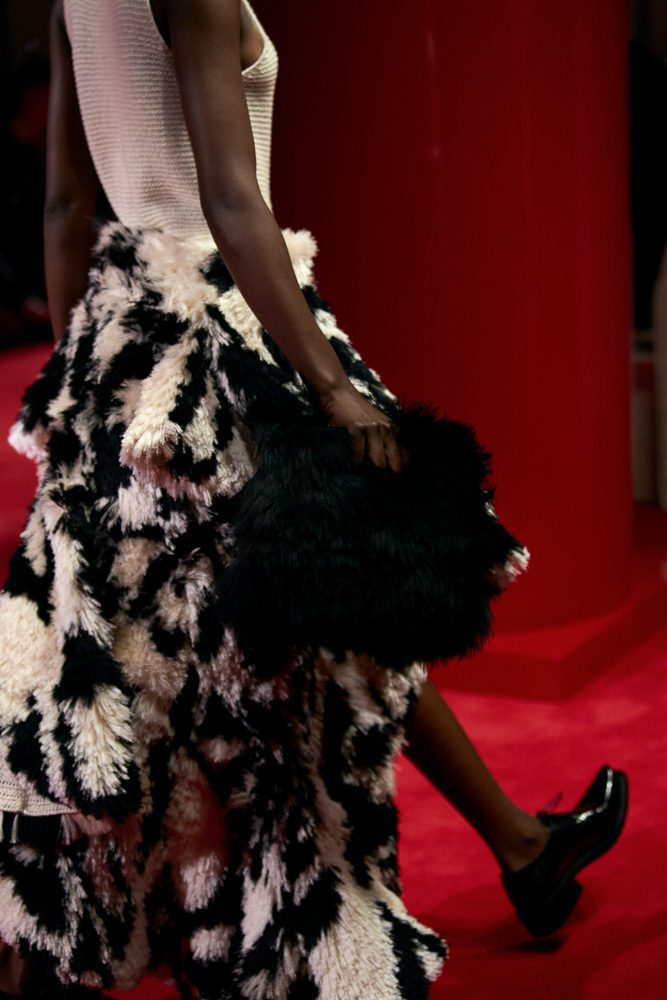 Statement Coats and Classic Intrecciato Ruled the Runway at Bottega Veneta Fall 2026 17 Bottega Veneta Fall 2026 31