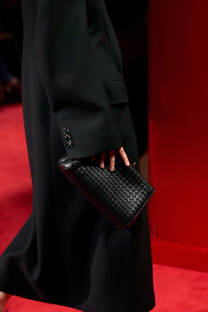 Statement Coats and Classic Intrecciato Ruled the Runway at Bottega Veneta Fall 2026 21 Bottega Veneta Fall 2026 35