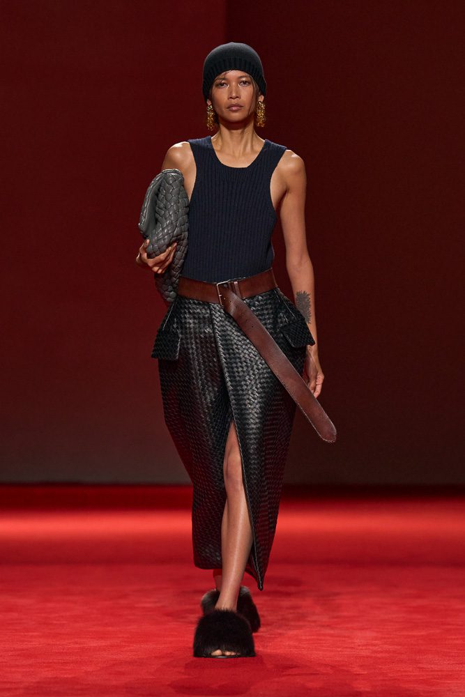 Statement Coats and Classic Intrecciato Ruled the Runway at Bottega Veneta Fall 2026 5 Bottega Veneta Fall 2026 Best Looks 10