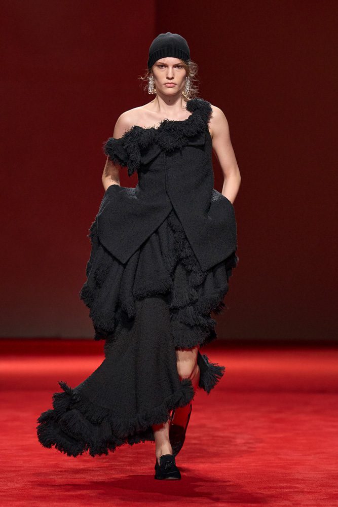 Statement Coats and Classic Intrecciato Ruled the Runway at Bottega Veneta Fall 2026 3 Bottega Veneta Fall 2026 Best Looks 3