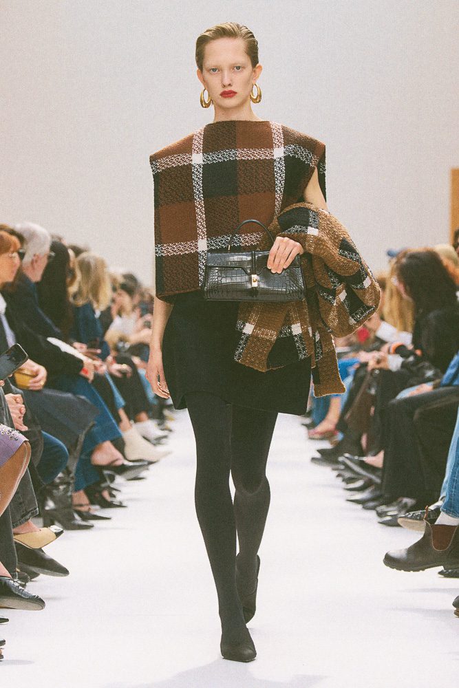 For Celine Winter 2026, Michael Rider Emphasizes That Confidence Is the Greatest Thing You Can Wear 15 CELINE FALL 2026 RUNWAY LOOKS 5
