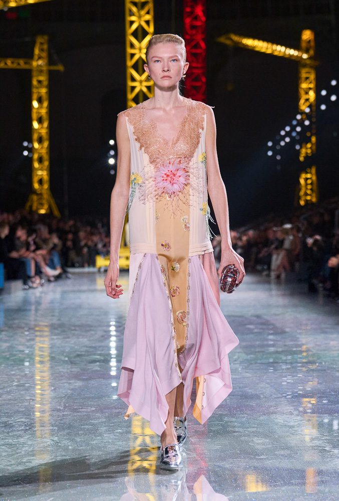 CHANEL FALL 2026 Runway Looks 5