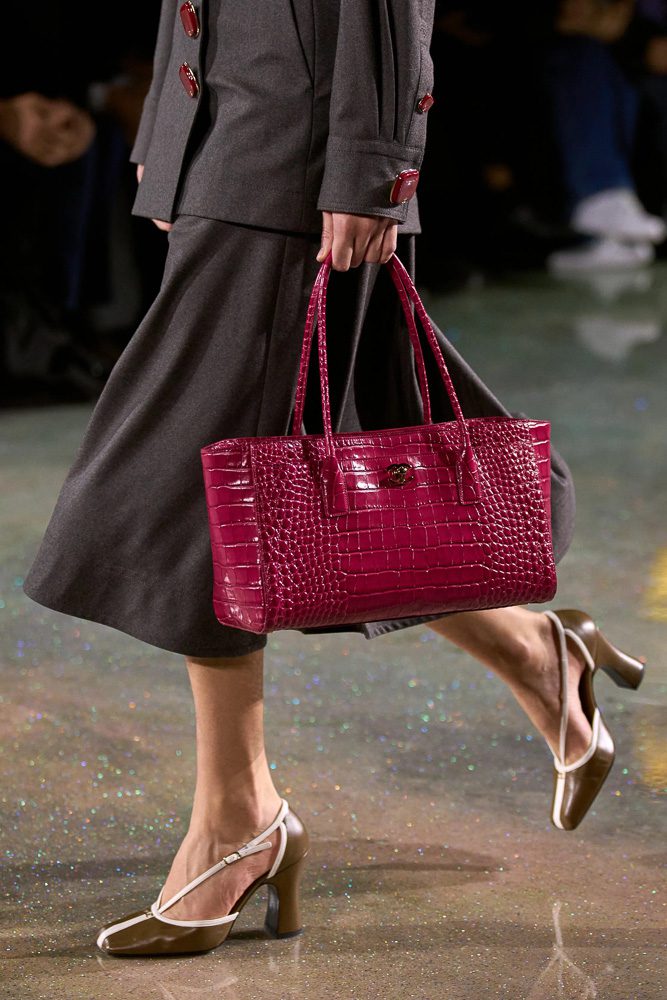 CHANEL FALL WINTER 2026 RUNWAY BAGS 35