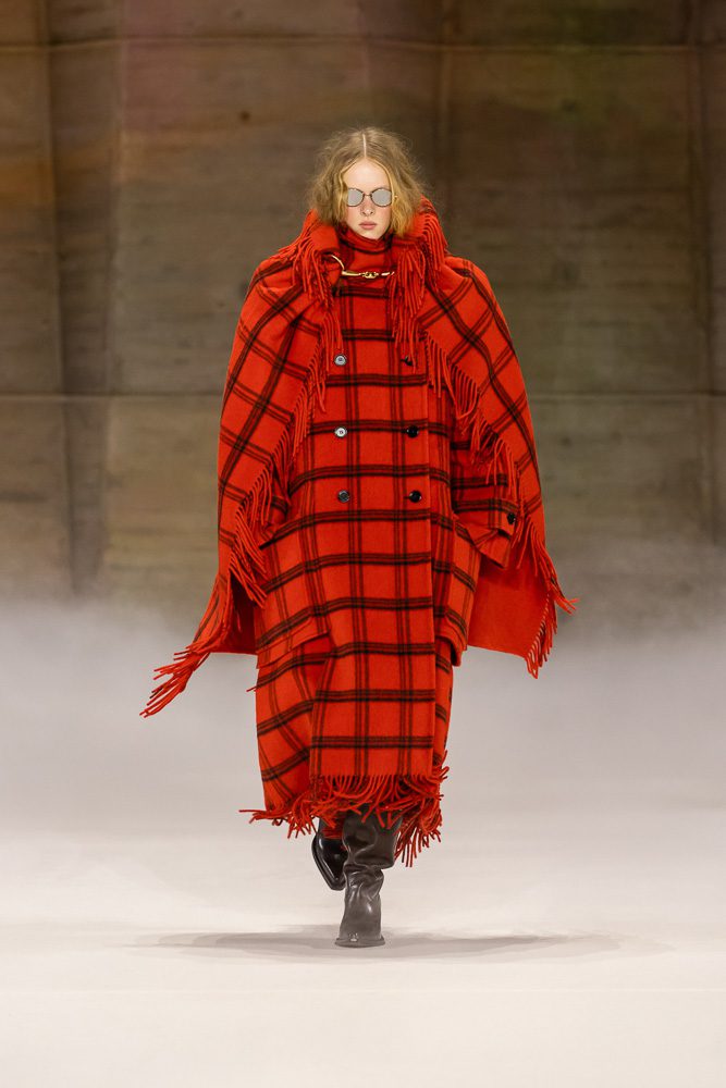 Chloé Fall 2026 Is a Beautiful Ode to the Stories and Craft Behind Our Clothing 11 Chloe FW26 Looks 5