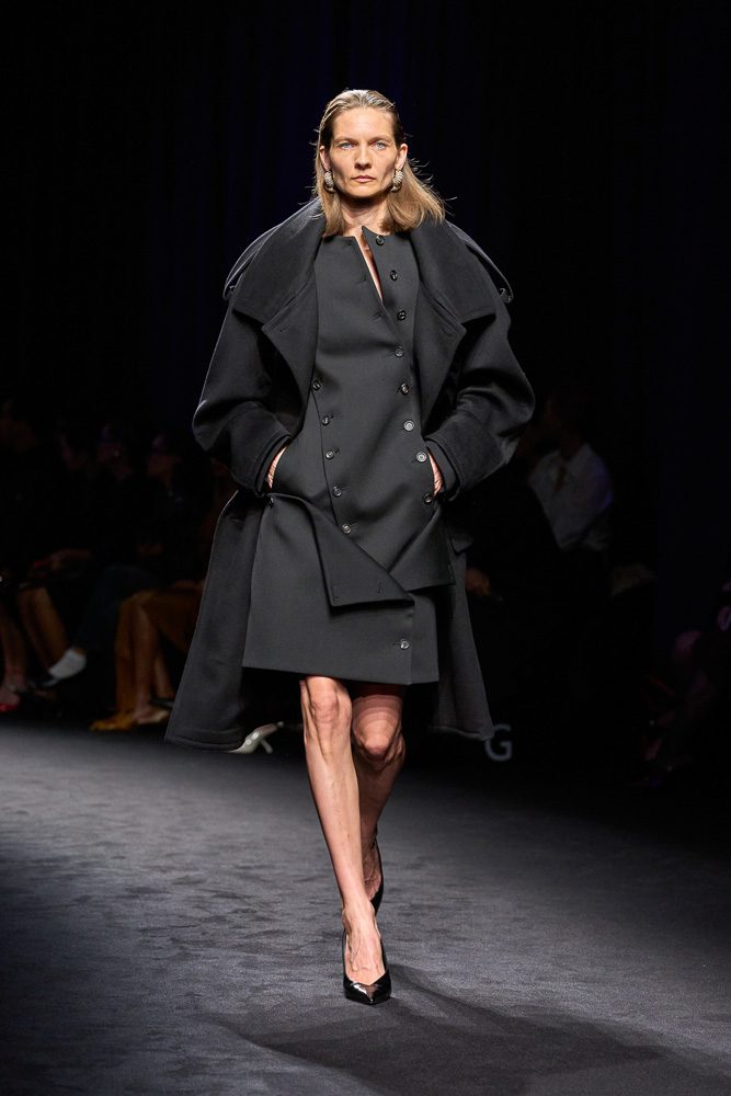 Ferragamo Fall 2026: 1920s Glamour Meets Modern Elegance 7 Ferragamo Fall 2026 Runway Looks 27
