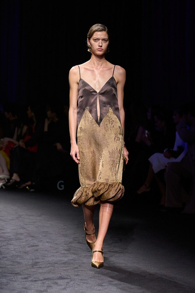 Ferragamo Fall 2026: 1920s Glamour Meets Modern Elegance 12 Ferragamo Fall 2026 Runway Looks 50