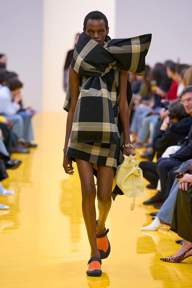 LOEWE FALL 2026 23