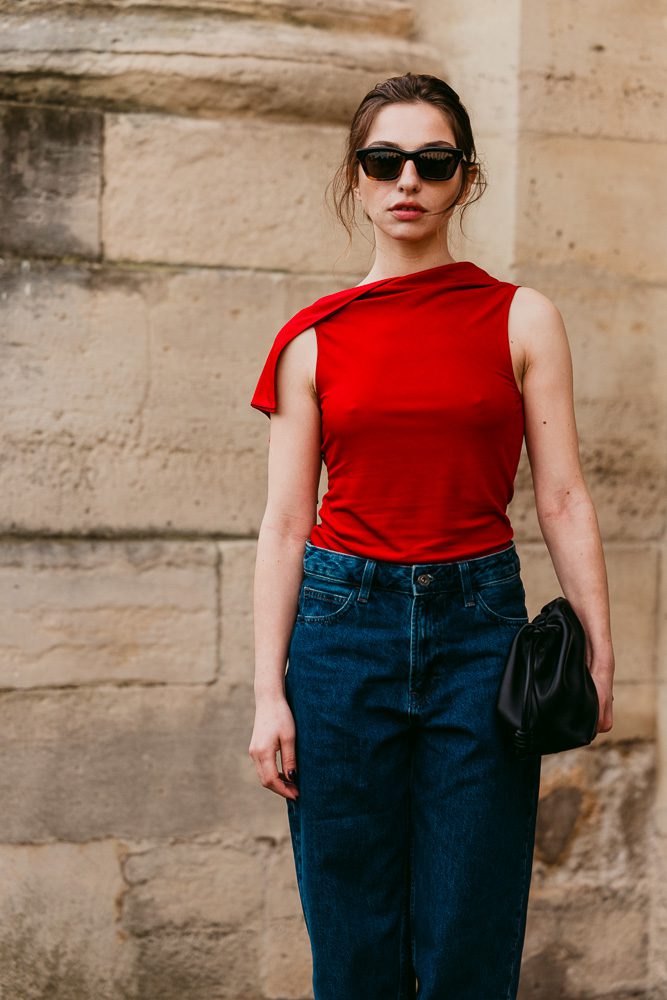 LOEWE FALL 2026 STREET STYLE BAGS 17 LOEWE FALL 2026 STREET STYLE BAGS 17