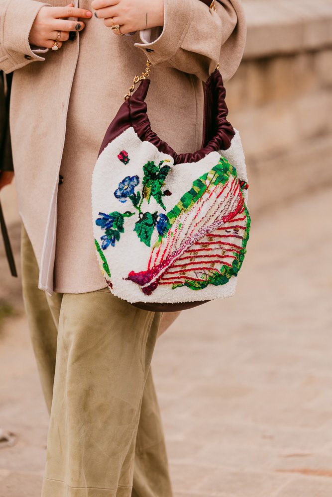 The Loewe Amazona 180 Dominated the Street Style Scene At Its Fall 2026 Show 8 LOEWE FALL 2026 STREET STYLE BAGS 39