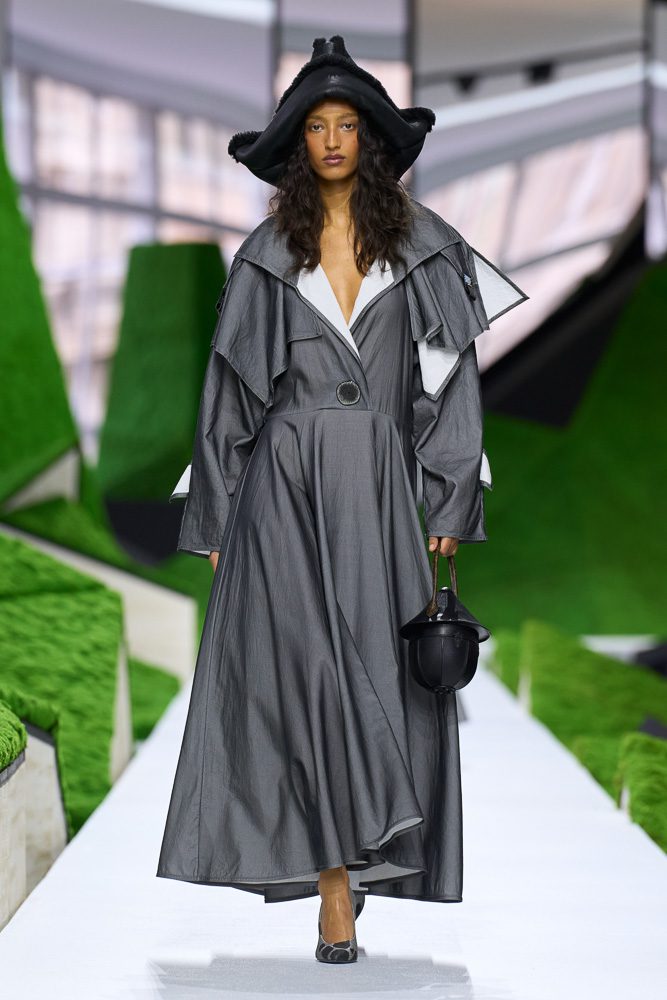 Inside the Mystical World of Louis Vuitton’s Nature-Inspired Fall 2026 Collection 7 LOUIS VUITTON FALL 2026 BEST LOOK IMAGES 8
