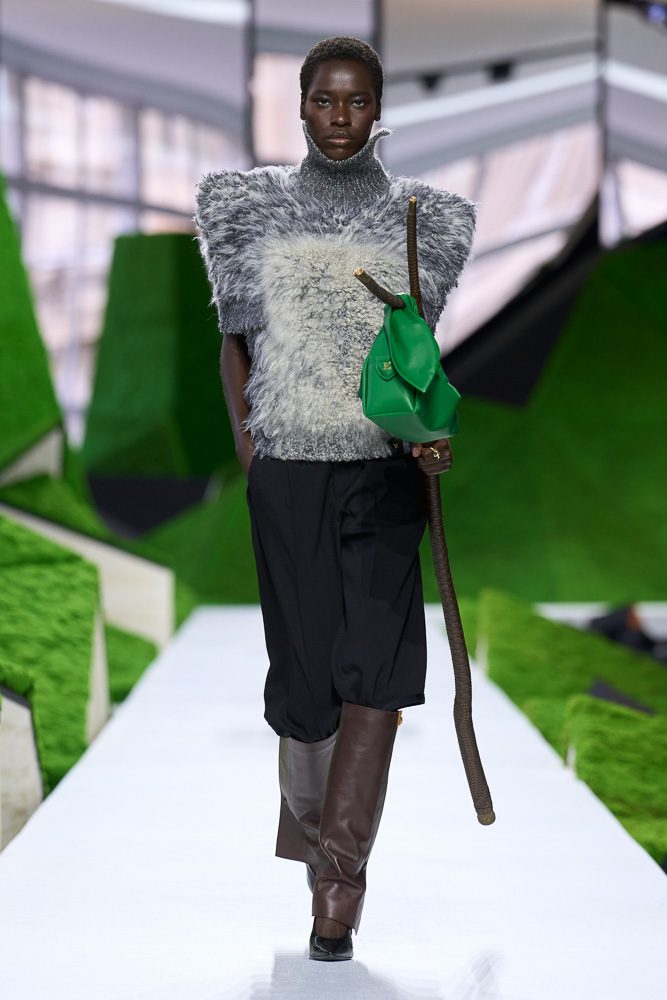Inside the Mystical World of Louis Vuitton’s Nature-Inspired Fall 2026 Collection 2 LOUIS VUITTON FALL 2026 BEST LOOK IMAGES