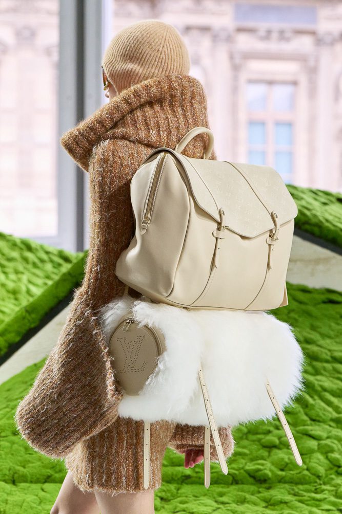LOUIS VUITTON FALL 2026 RUNWAY BAG IMAGES 18 LOUIS VUITTON FALL 2026 RUNWAY BAG IMAGES 18