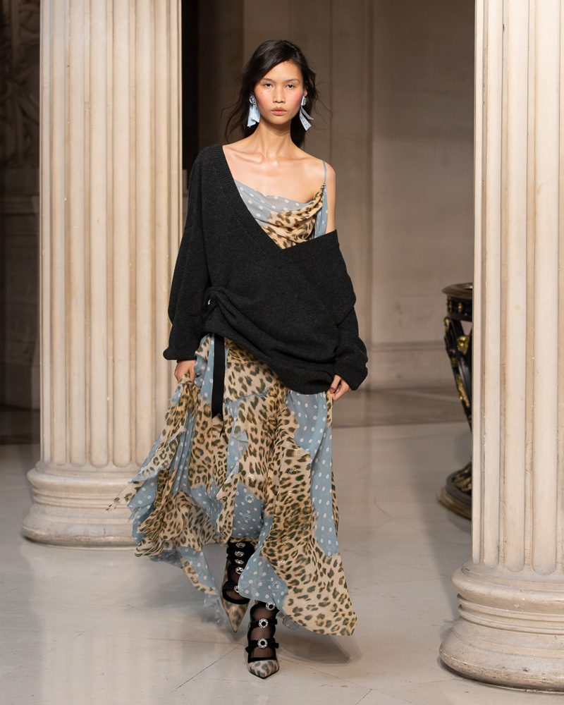 Discover the Incredible Details of Nina Ricci's Fall 2026 Collection, Fresh from PFW 6 Nina Ricci Fall 2026 Runway Looks 17