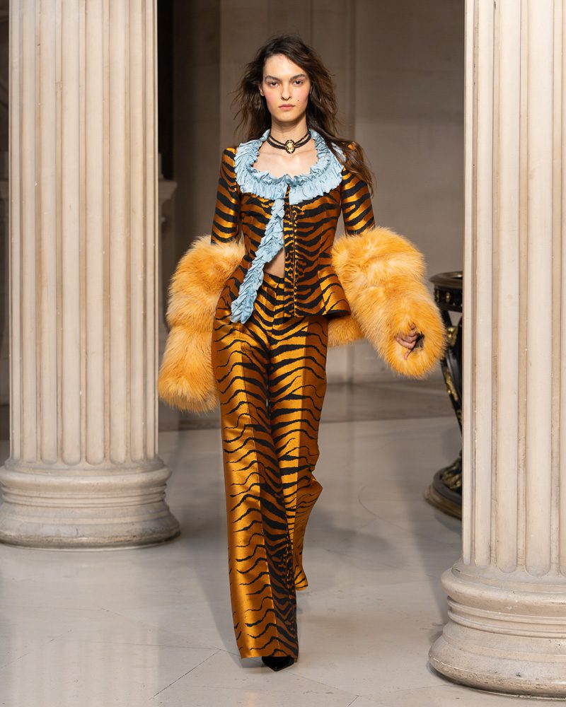 Discover the Incredible Details of Nina Ricci's Fall 2026 Collection, Fresh from PFW 3 Nina Ricci Fall 2026 Runway Looks 5