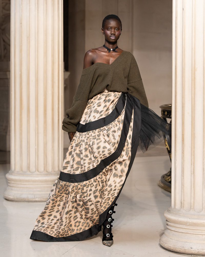 Discover the Incredible Details of Nina Ricci's Fall 2026 Collection, Fresh from PFW 5 Nina Ricci Fall 2026 Runway Looks 9
